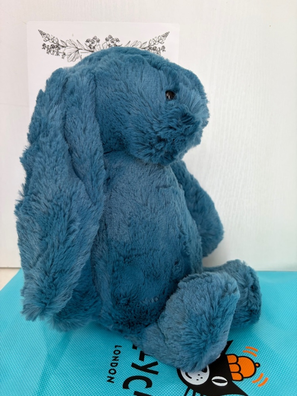 Jellycat Medium Bashful Mineral Blue Bunny Soft Retired 12” Rare NWT - Picture 2 of 9